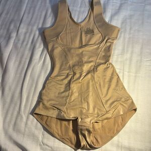 Maidenform Open Bust All Over Solutions Body Shaper Size XL